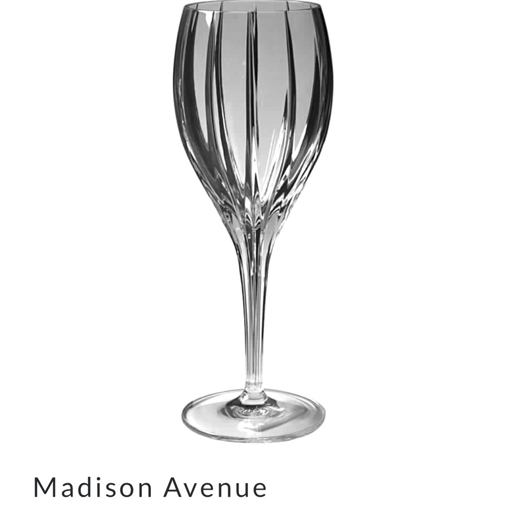 Madison Avenue by NORITAKE Crystal Water Wine Glass